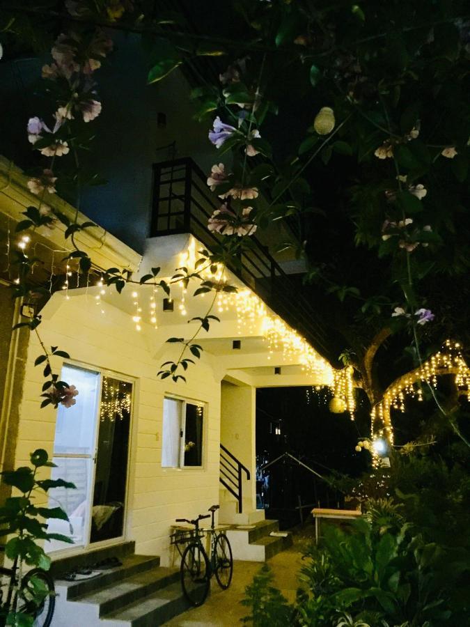 BangcusayLocation One Eighty住宿加早餐旅馆 外观 照片
